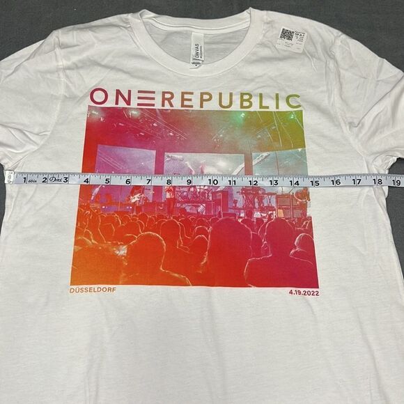 One Republic Düsseldorf Unisex White Graphic Tee Size Medium - Picture 5 of 6